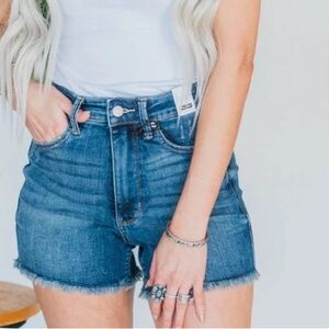 NWT Judy Blue Tummy Control High Waisted Frayed Jean Shorts 3x!